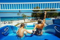 Swimming Pool Falkensteiner Premium Mobilehomes Zadar - Camping