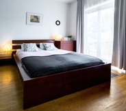 Kamar Tidur 7 FriendHouse - Sobieski Residence