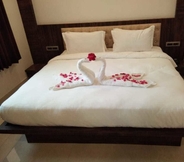 Kamar Tidur 2 Tanishq Resort Nimbahera