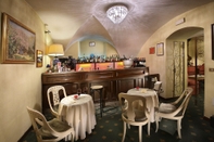 Bar, Kafe dan Lounge Grand Hotel Plaza e Locanda Maggiore