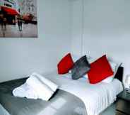 Kamar Tidur 2 Walter Place