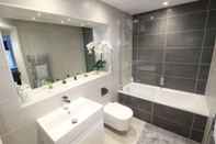 In-room Bathroom Middle Chine - 2 Bedroom Holiday Home