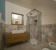 In-room Bathroom 5 Ventu de Ma