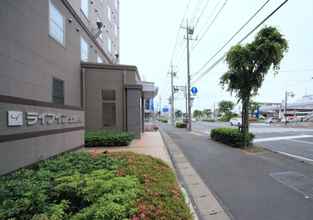 Exterior 4 HOTEL CROWN HILLS TSUCHIURAEKIHIGASHI