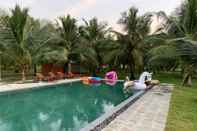 Swimming Pool Governor's Camp Wilpattu