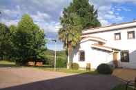 Exterior Hospederia San Jose Monasterio de Santa Clara Derio