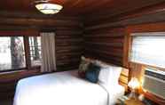 Bedroom 7 Tall Pines Inn