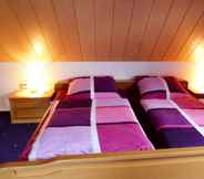 Phòng ngủ 4 Ferienhaus & Nurdachhaus Rothaargebirge