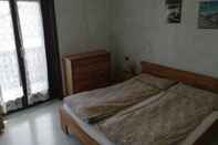 Kamar Tidur Chalet Rin Star