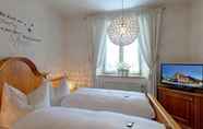 Bedroom 5 Hotel zur Post Garni