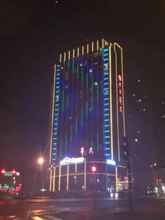 Luar Bangunan 4 Changsha Hualiang Huatian Holiday Hotel