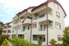 外觀 Monna Roza Family Suit