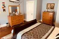 Bedroom Centennial Inn Bed & Breakfast