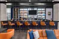 Bar, Cafe and Lounge Hyatt House Chicago West Loop