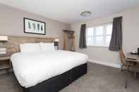 Bedroom Smugglers Cove, Clacton On Sea by Marston's Inns