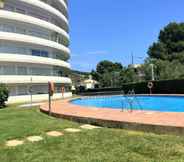 Swimming Pool 2 Apartamentos Medes Park I