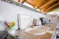 In-room Bathroom F - Casa da Torre in Quinta das Alagoas by DreamAlgarve