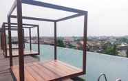 Kolam Renang 5 Modern Elegant Studio Grand Kamala Lagoon Apartment