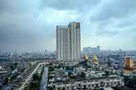 Bangunan Cozy 2BR Cosmo Residence Apartment near Thamrin City Mall