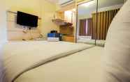 Bilik Tidur 5 Best View Studio Apartment Tifolia near Kelapa Gading