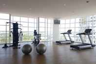 Fitness Center Fabulous Tree Park City Studio Apartment near ICE BSD