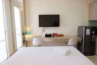 Bedroom 4 Best Price Studio Menteng Park Apartment