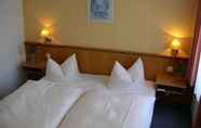 Kamar Tidur 7 Hotel Goldene Sonne