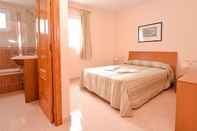 Phòng ngủ Apartamentos Pereda Mar 45