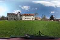 ภายนอกอาคาร Schloss Buchenau