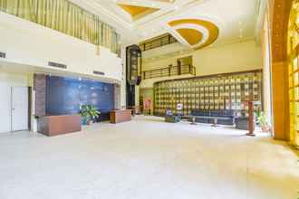 Lobi 4 FabHotel Prestige Princess