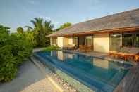 Swimming Pool The Residence Maldives at Dhigurah