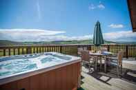 Fasilitas Hiburan Barn Lodge With Hot Tub Near Cupar, Fife