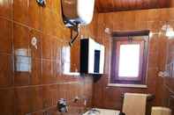 ห้องน้ำภายในห้อง Albergo Pensione Tesi