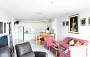 Common Space 6 Sea View 1 bed Apartment