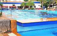 Swimming Pool 7 Sea View 1 bed Apartment