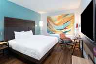 Kamar Tidur Tru by Hilton Knoxville North I75