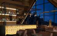 Bar, Cafe and Lounge 2 Lefay Resort & SPA Dolomiti