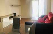 Common Space 4 Apartamento Puente Romano Portal 4 1-b