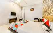 Kamar Tidur 3 FabHotel Golden Village