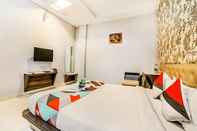 Kamar Tidur FabHotel Golden Village