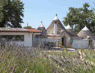 Exterior 2 Trulli DoRo