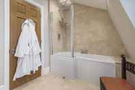 Toilet Kamar Superior Stays Luxury Apartments - Bath City Centre