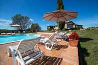 Kolam Renang Rent in Rome - Villa Belvedere