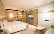 Kamar Tidur 7 Foshan Virtuous World Hotel