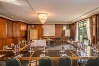 Dewan Majlis Hotel am Schlosspark &  Gasthof Neuwirt