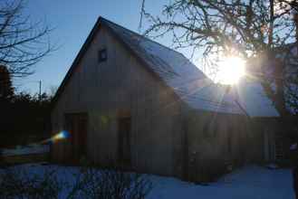 Exterior 4 Spring Cottage