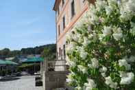 Bangunan Hotel Garni Schloss Schönberg