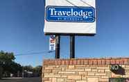 Bangunan 5 Travelodge by Wyndham Farmington