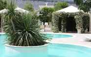 Swimming Pool 2 Park Hotel Campitelli