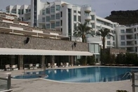 Kolam Renang Maira Deluxe Resort Hotel Bodrum